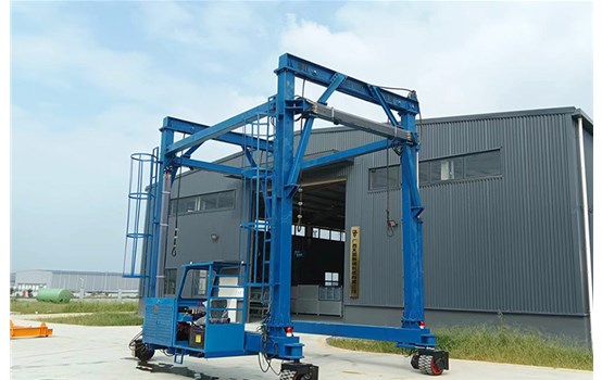 轮胎式集装箱门式起重机的标准工作流程